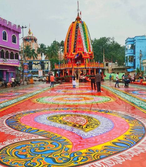Keonjhar Rath Yatra Attracts Lakhs of Devotees as World&rsquo;s Tallest Wooden Chariot Rolls Through Streets